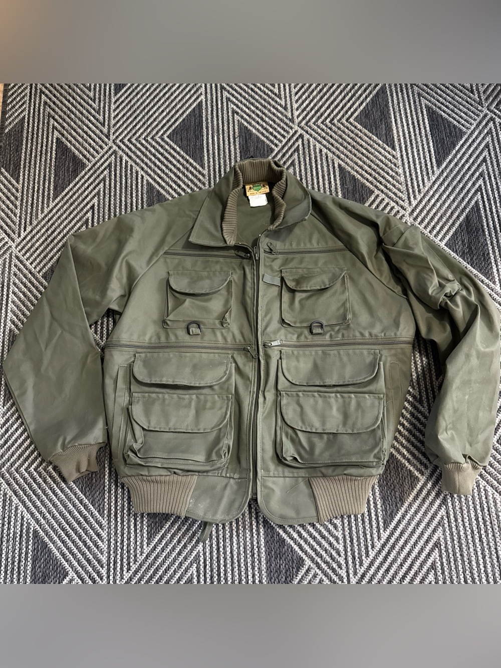Vintage IDEAL Fly Fishing Sport Jacket Hunting Large Made in USA Olive Green